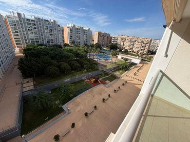 Piso con balcón en venta en Playa de San Juan - El Cabo de las Huertas