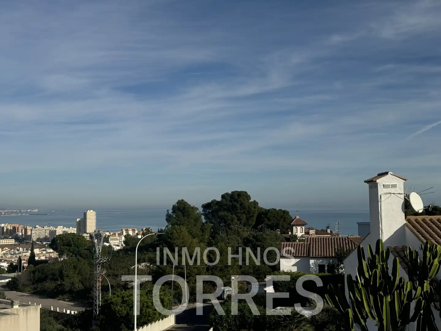 Vista exterior de Casa o xalet en venda en Peñíscola / Peníscola amb Aire condicionat, Jardí privat i Terrassa