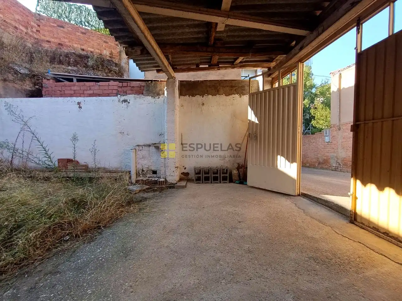 Gewerbefläche zum Verkauf in Calle Santa Marina 60, imagen 7