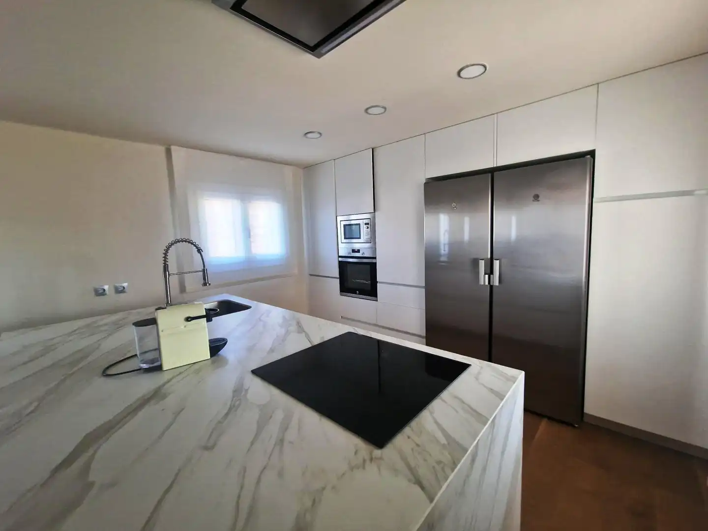 Cuina de Casa o xalet en venda en Cambrils amb Aire condicionat, Jardí privat i Terrassa