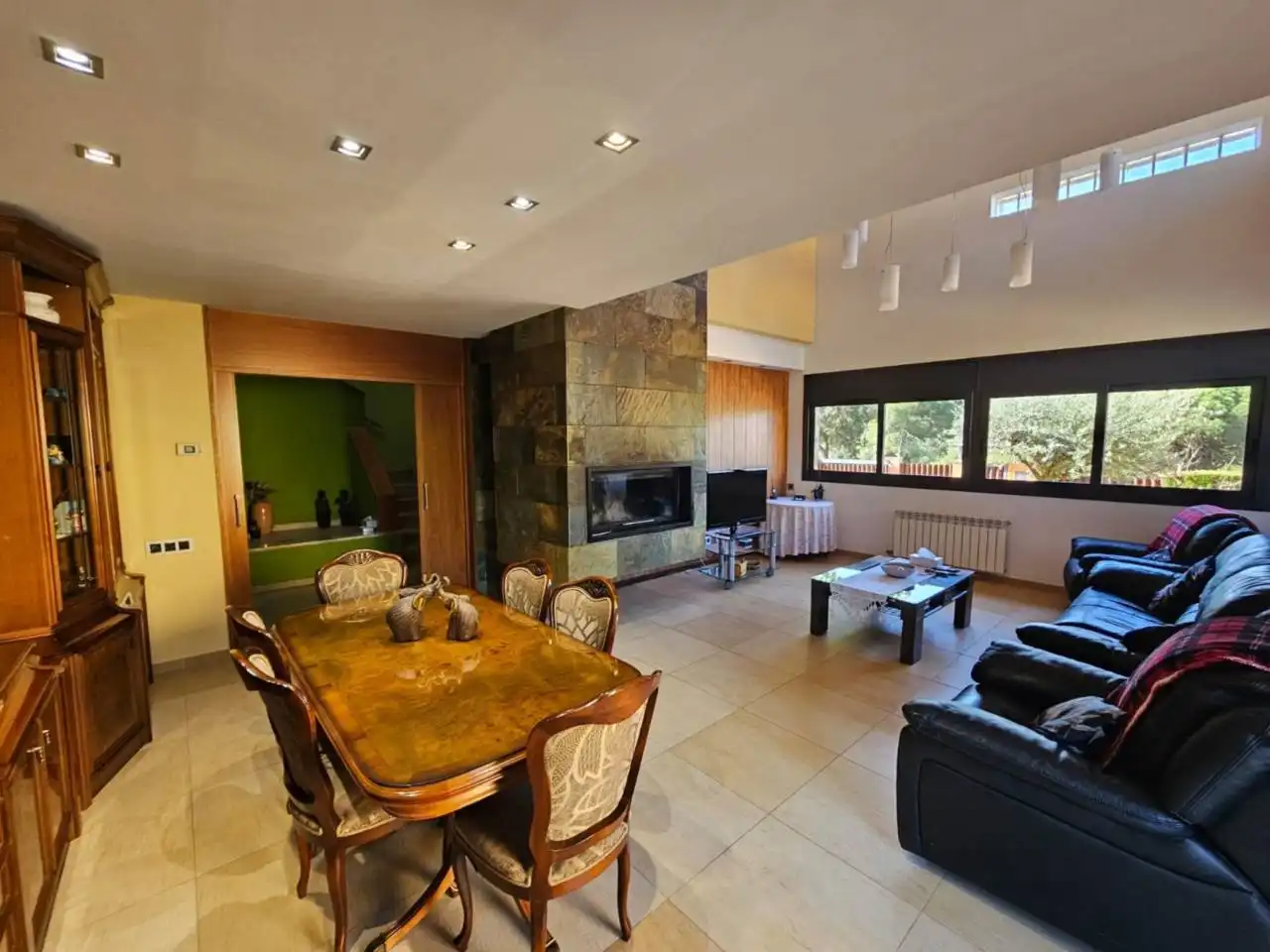 Sala de estar de Casa o chalet en venta en Rellinars con Calefacción, Jardín privado y Terraza