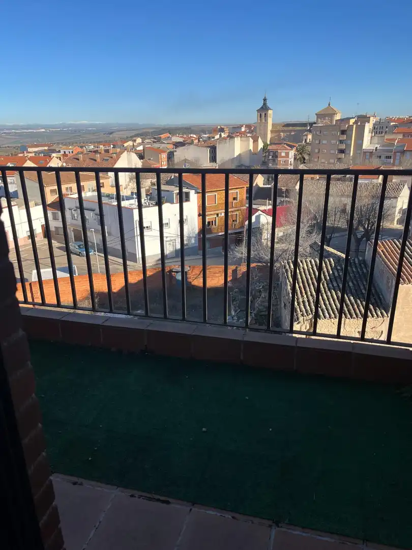 Terraza de Piso en venta en Alameda de la Sagra con Calefacción, Jardín privado y Trastero