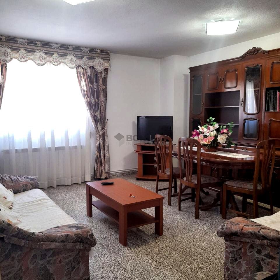 Sala d'estar de Pis en venda en  Teruel Capital amb Calefacció
