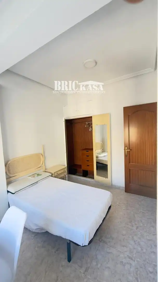 Bedroom of Flat for rent in Cáceres  with Air Conditioner, Heating and Terrace