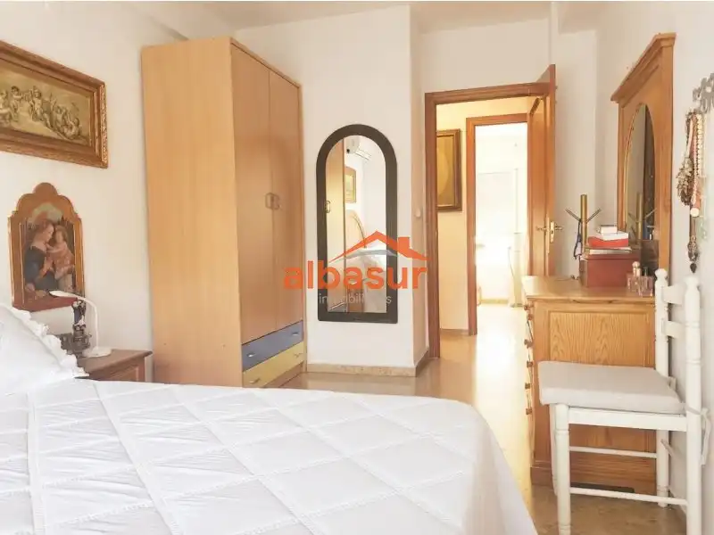Flat with lift for sale in Avenida de Medina Azahara 49, imagen 12