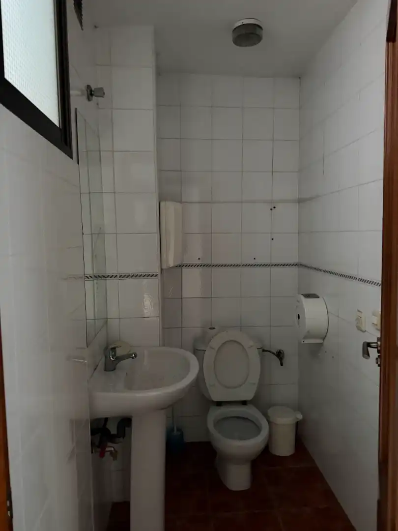Badezimmer von Geschaftsraum zum Verkauf in Badajoz
