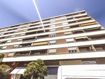 Piso con balcón en venta en San José
