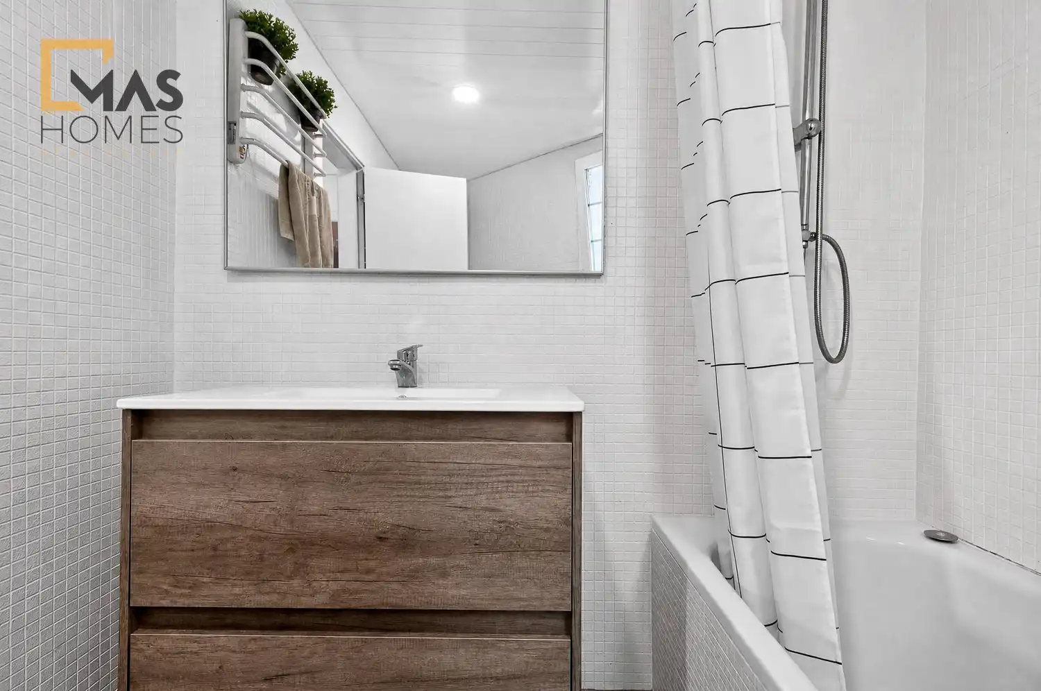 Bathroom of Attic for sale in Barcelona  with Furnished and Balcony