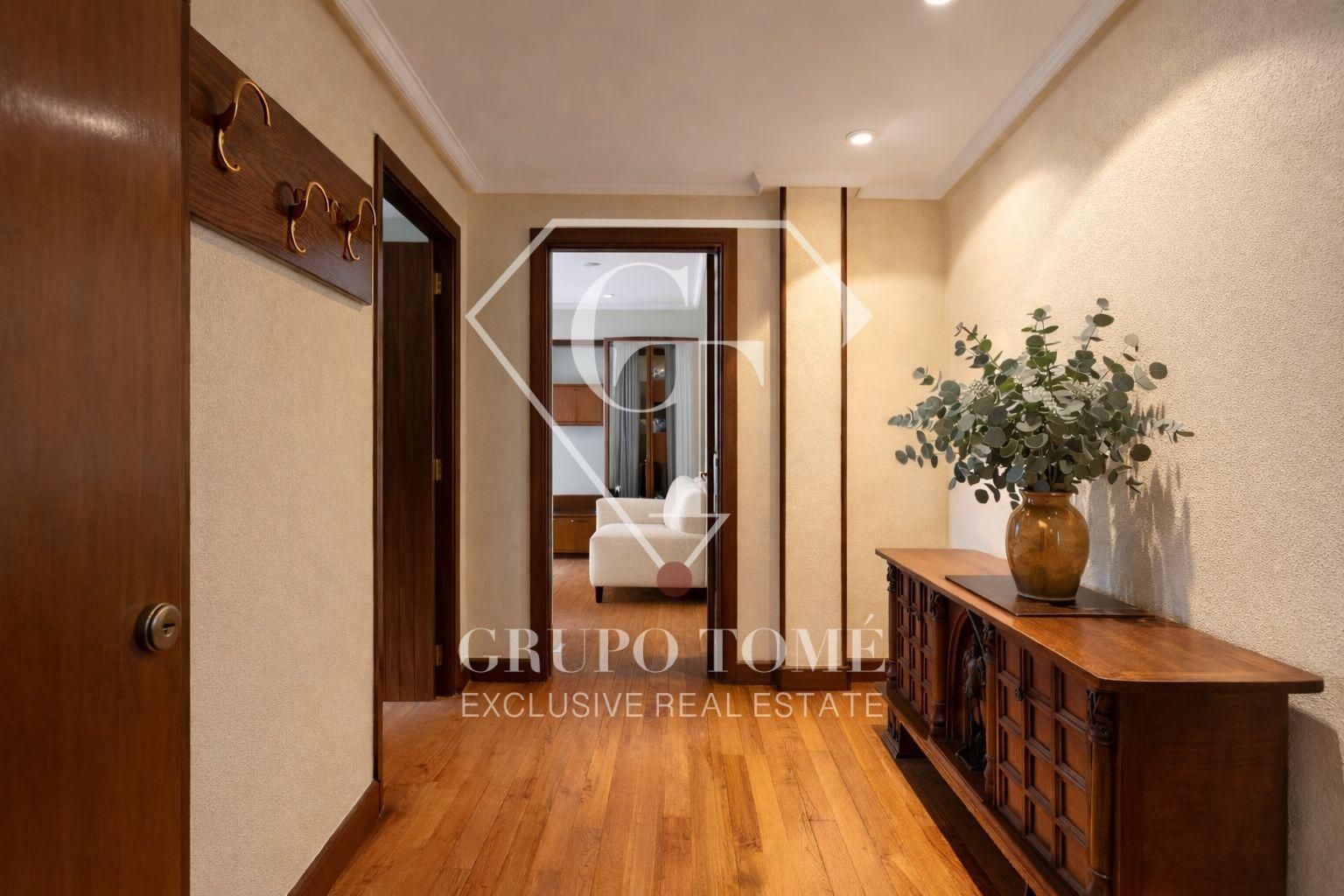 Piso en venta en Calle de Portuenea, 25, Antiguo