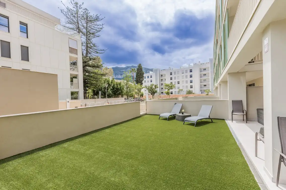 Terraza de Apartamento de alquiler en Dénia con Aire acondicionado, Jardín privado y Terraza