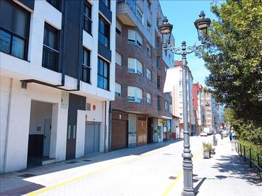 Individuel à vendre à POETA MANFER DE LA LLERA