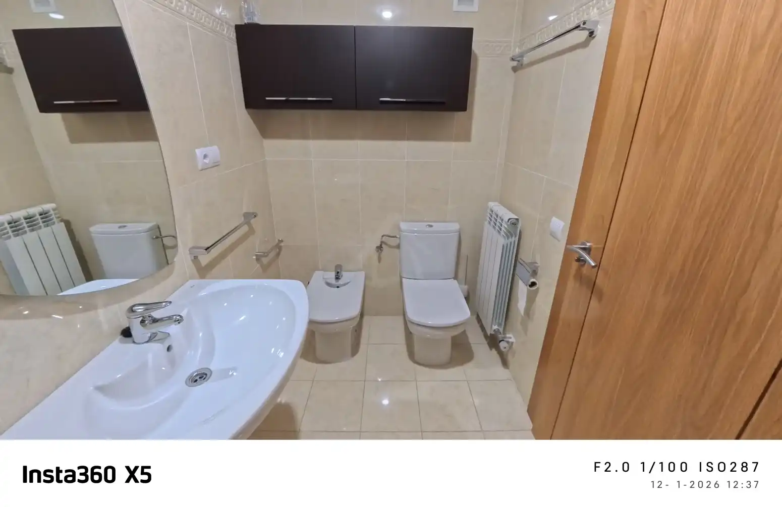 Badezimmer von Wohnung zum Verkauf in  Logroño mit Heizung, Privatgarten und Parkett