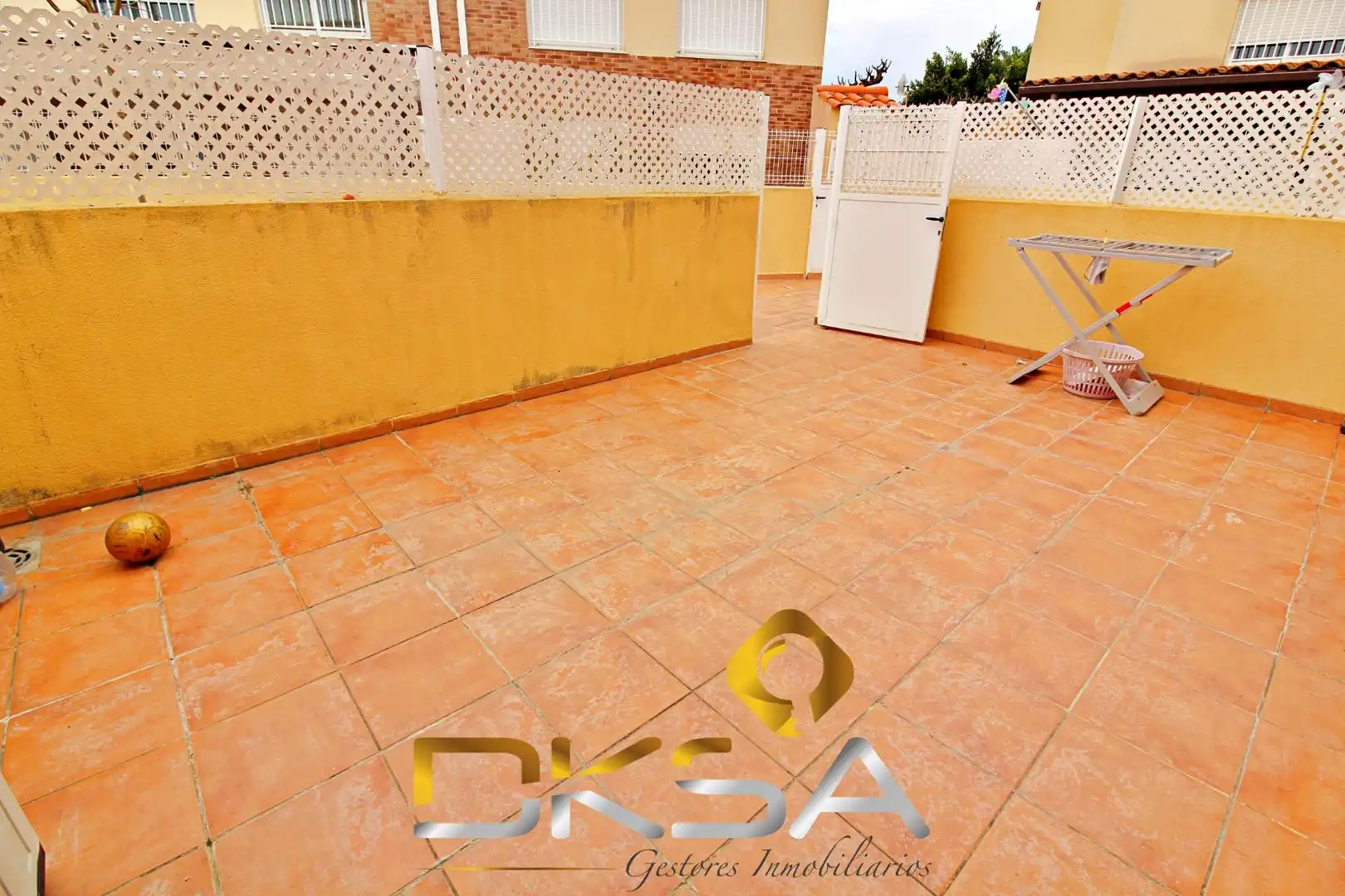 Reihenhaus mit Terrasse zum Verkauf in Calle FORMENTERA, imagen 23