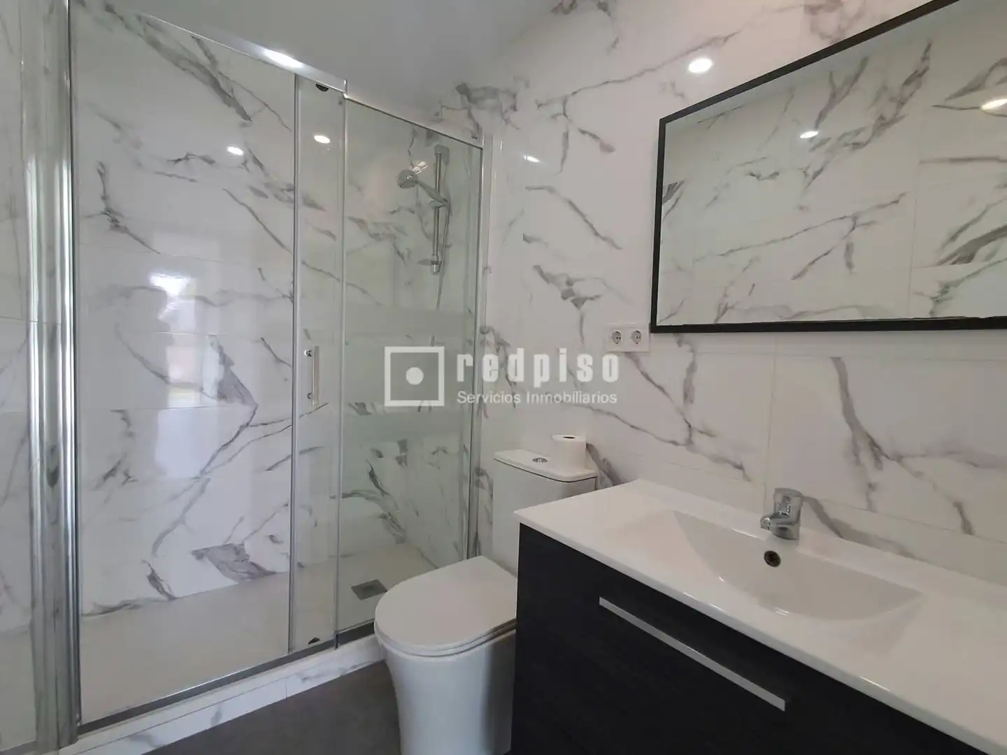 Baño de Loft de alquiler en Alcorcón con Aire acondicionado, Calefacción y Jardín privado