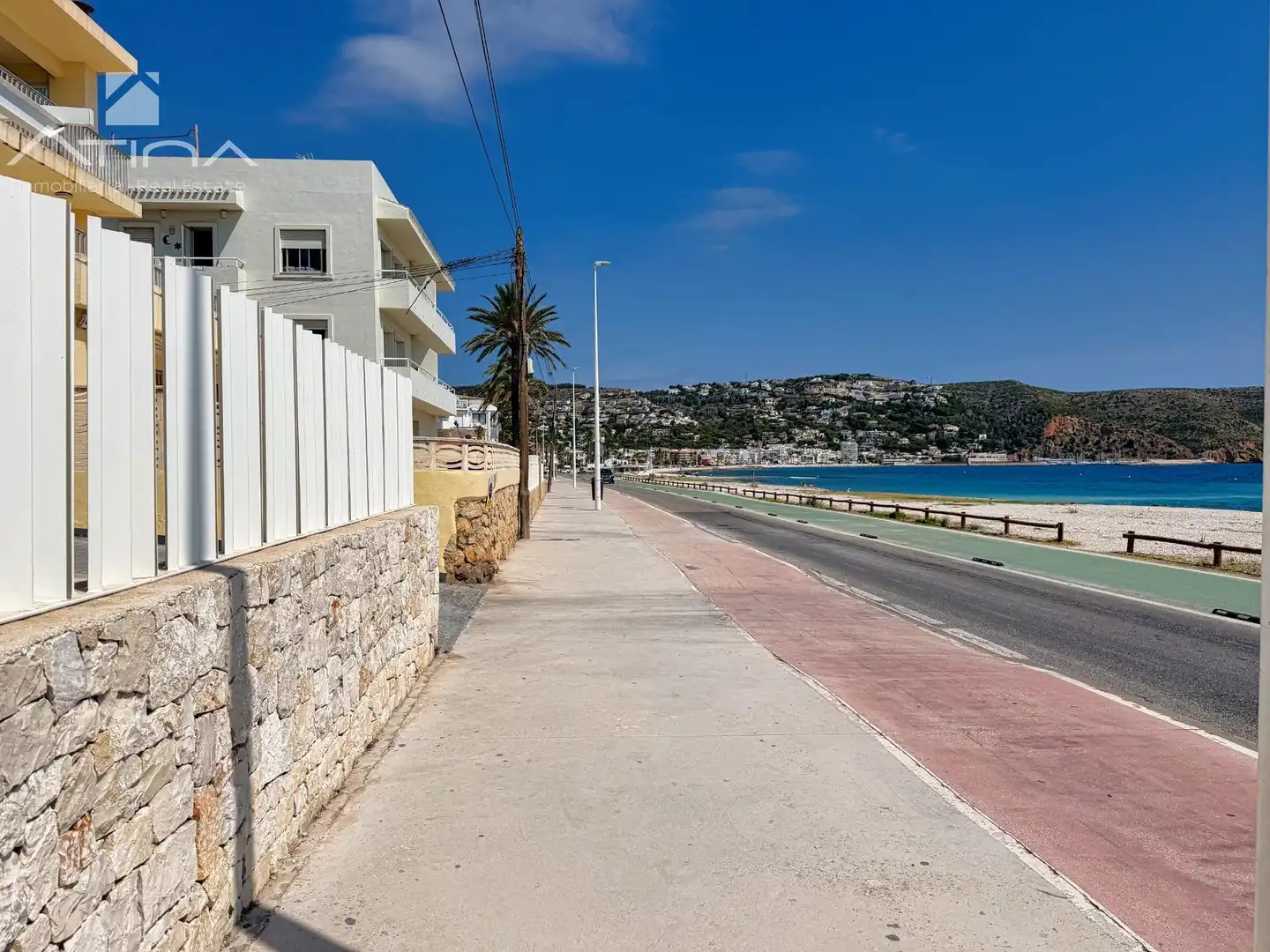 Vista exterior de Apartament en venda en Jávea / Xàbia amb Aire condicionat, Calefacció i Jardí privat