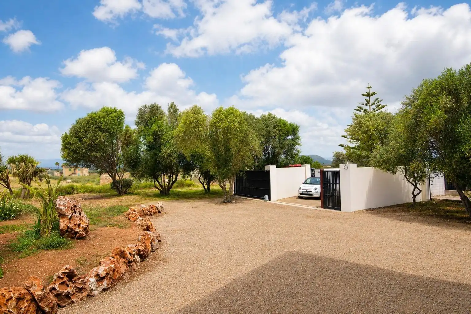 Vista exterior de Finca rústica en venta en Muro con Aire acondicionado, Calefacción y Jardín privado