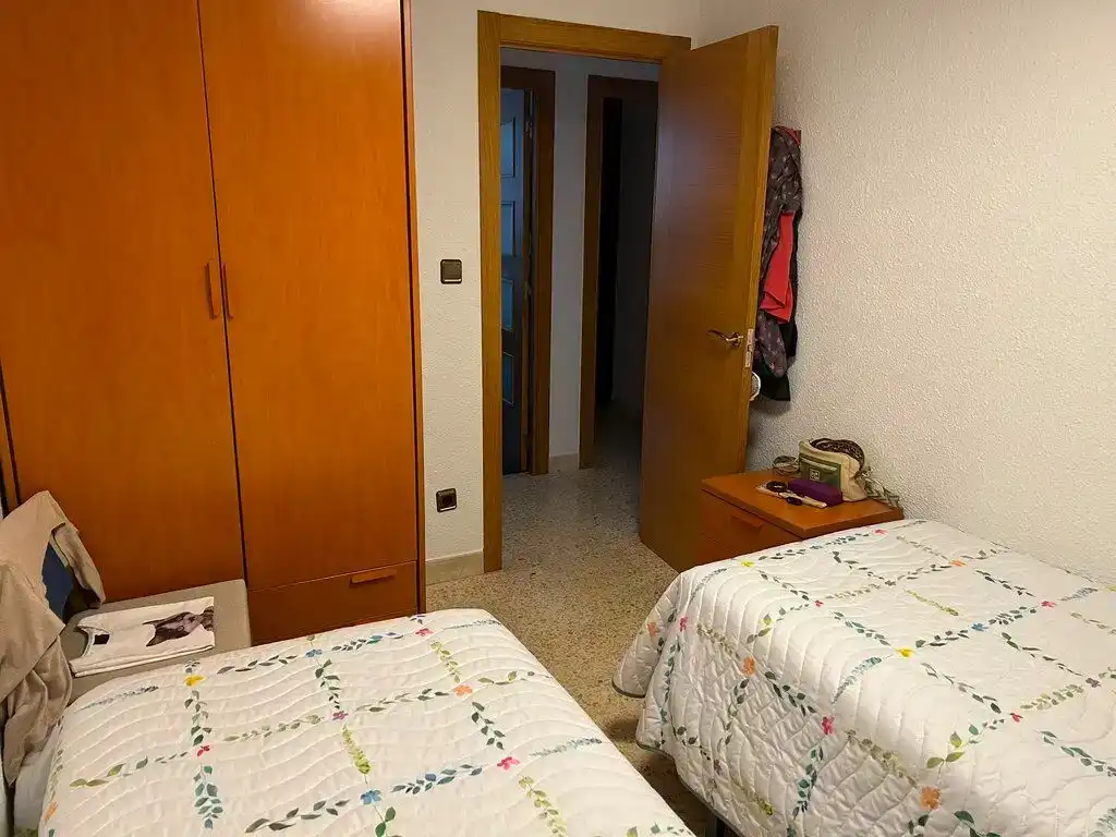 Dormitori de Pis en venda en La Almozara