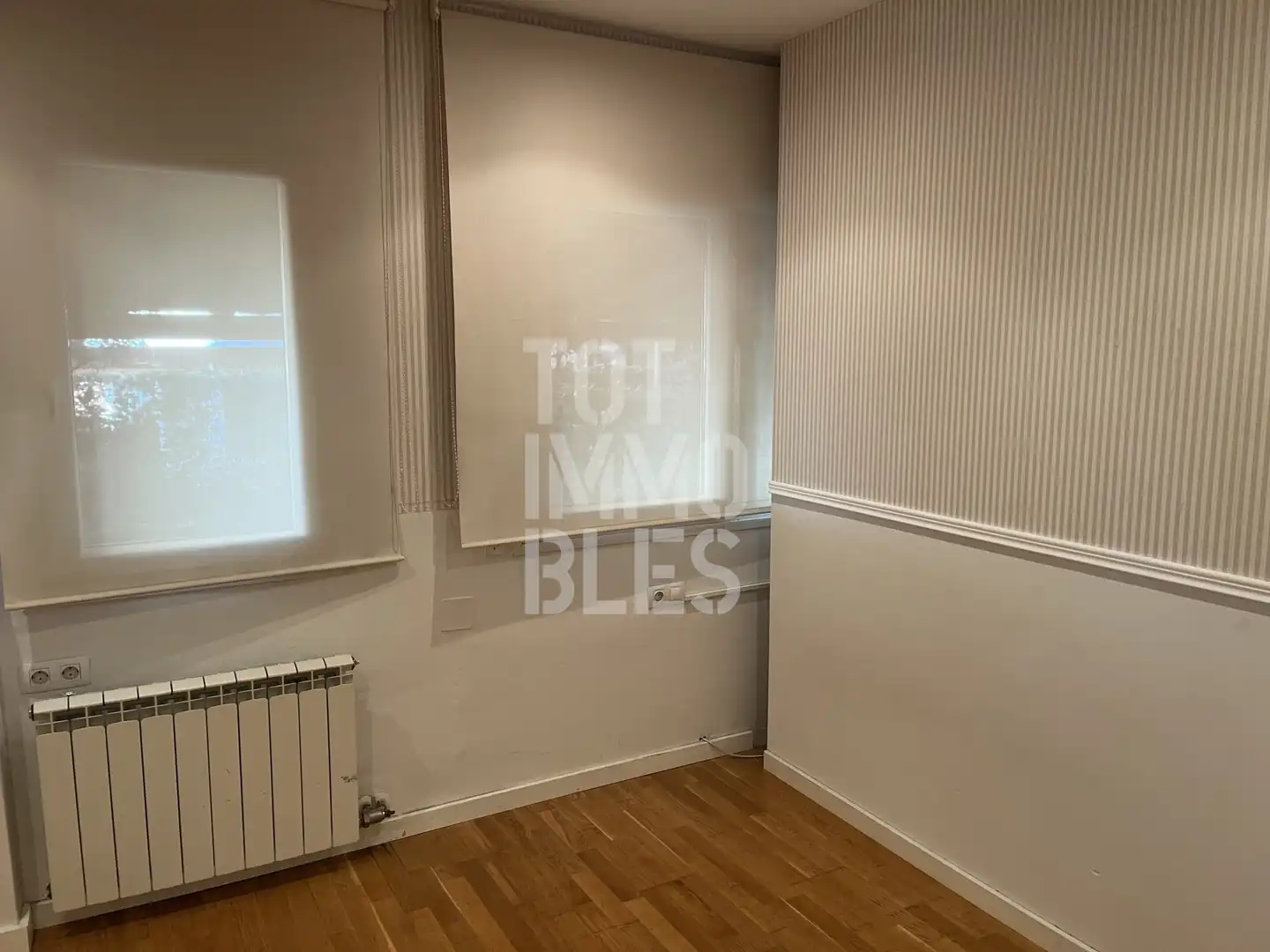 Planta baja en venta en Girona con Aire acondicionado y Calefacción