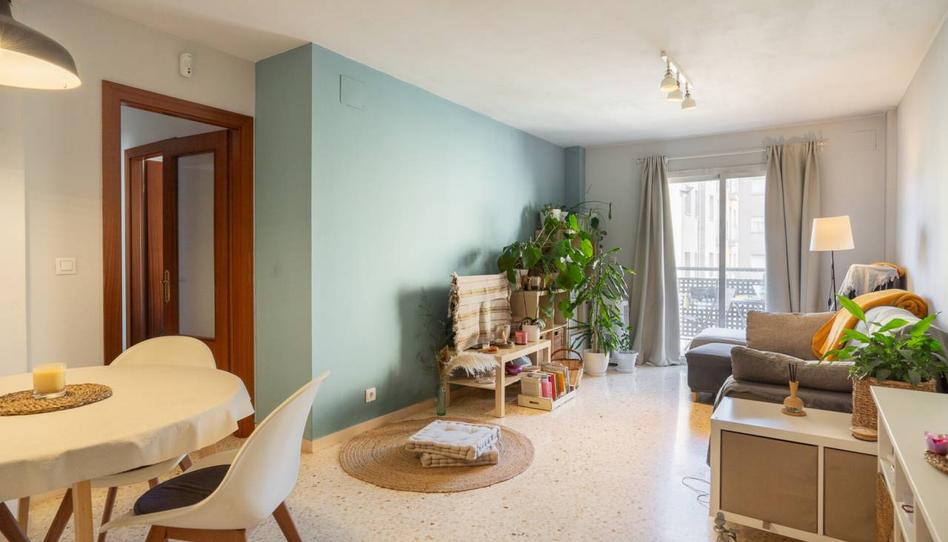 Foto 1 de Piso en venta en Paseo Font Dels Frares, Estadi - Santa Anna, Barcelona