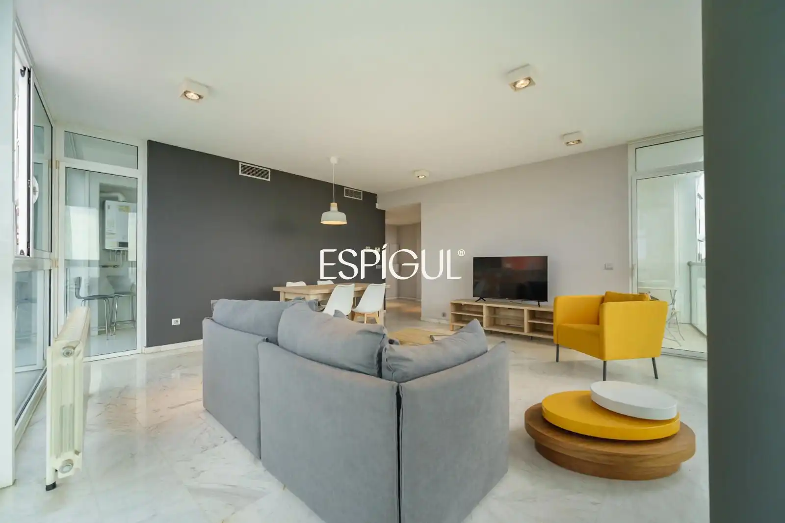 Sala de estar de Piso en venta en Barcelona con Aire acondicionado, Calefacción y Terraza