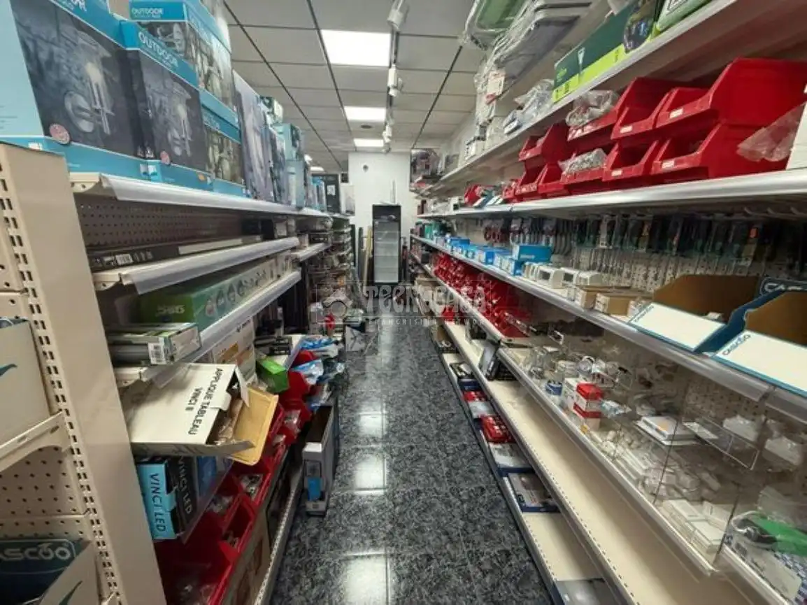 Local comercial en venda a Martos, imagen 21