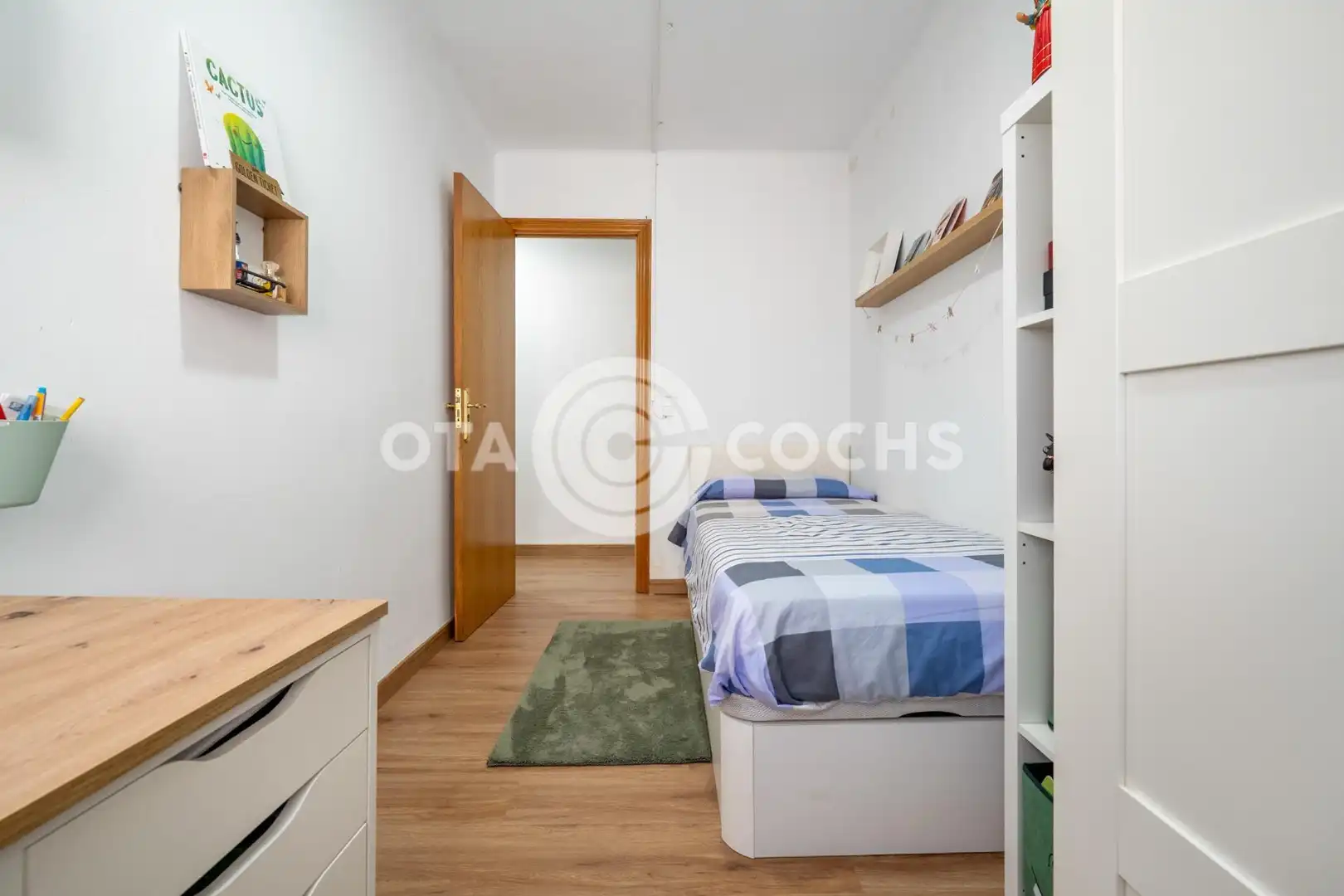 Bedroom of Flat for sale in Reus  with Air Conditioner, Balcony and Community pool