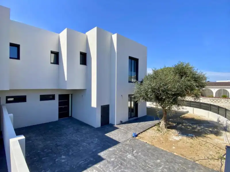 Casa amb piscina en venda a N/A, imagen 7
