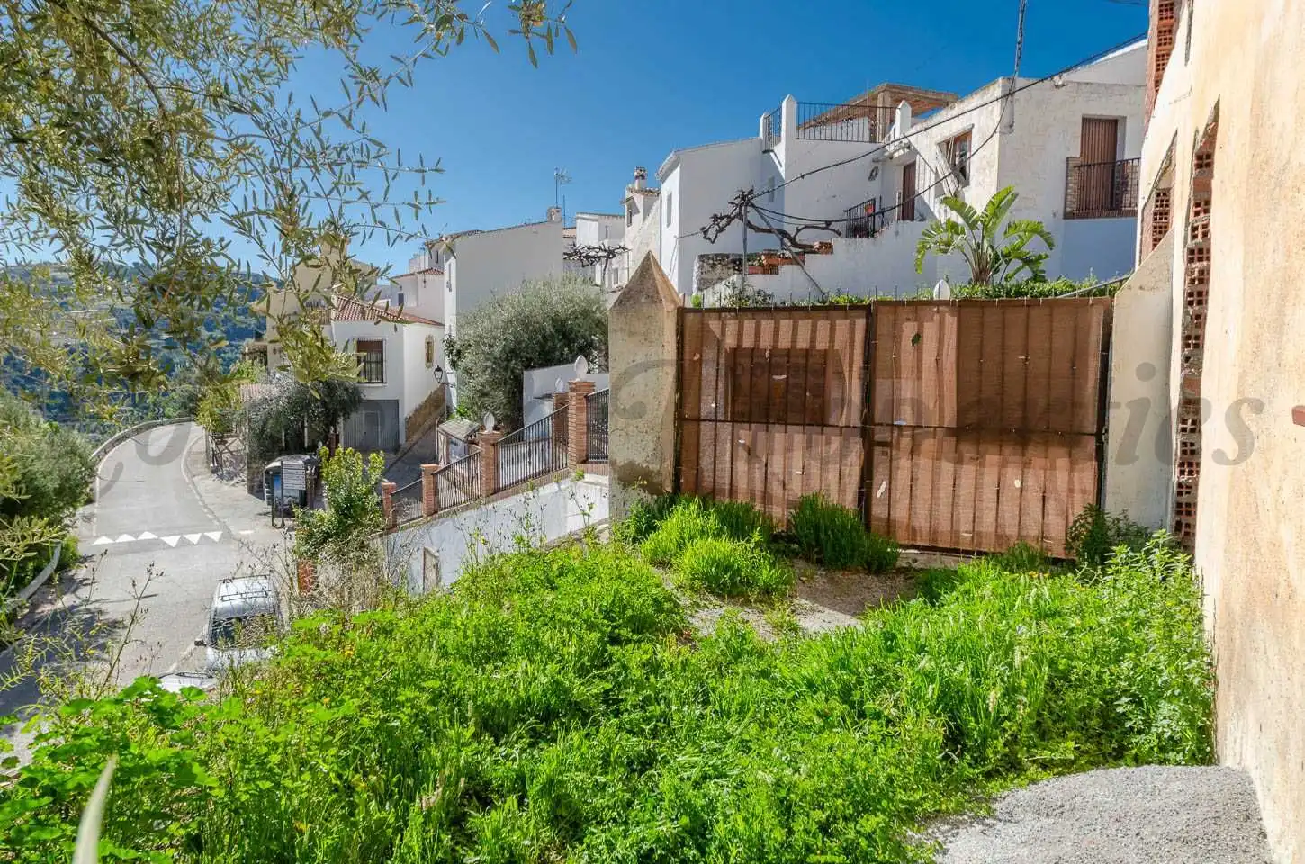 House with garden for sale in Sayalonga, imagen 4