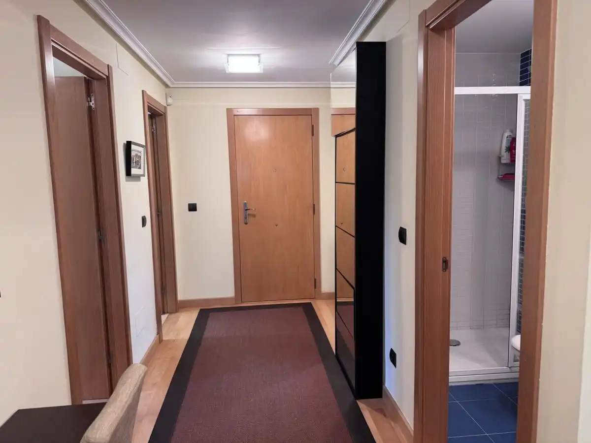 Wohnung zum Verkauf in Llanes mit Heizung, Privatgarten und Terrasse