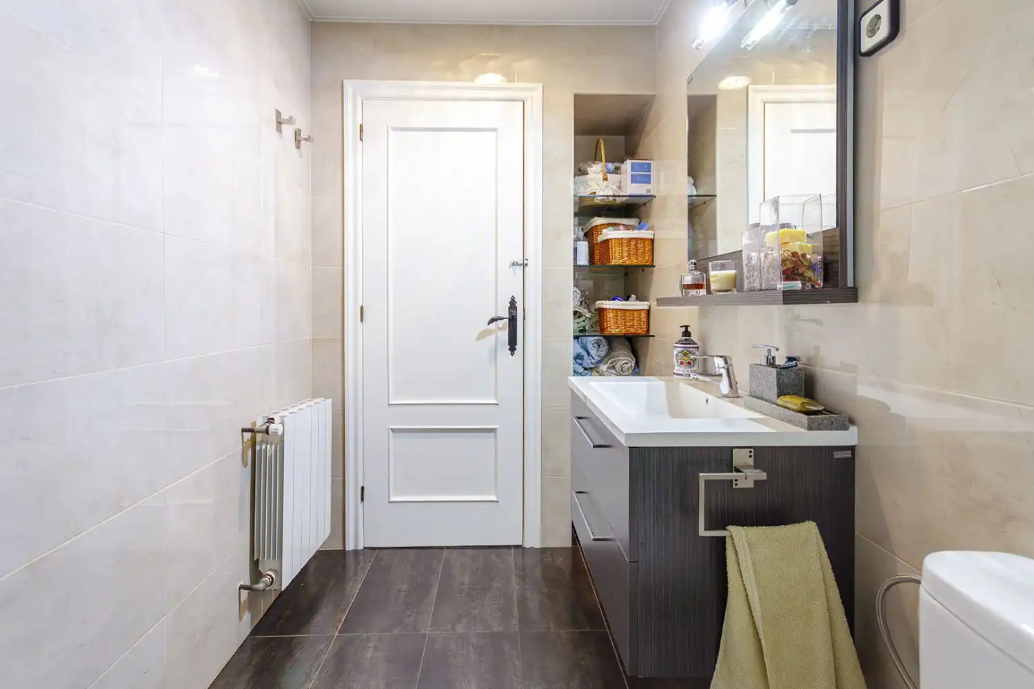 Bathroom of Houses for sale in Sant Martí Sarroca  with Air Conditioner, Heating and Terrace