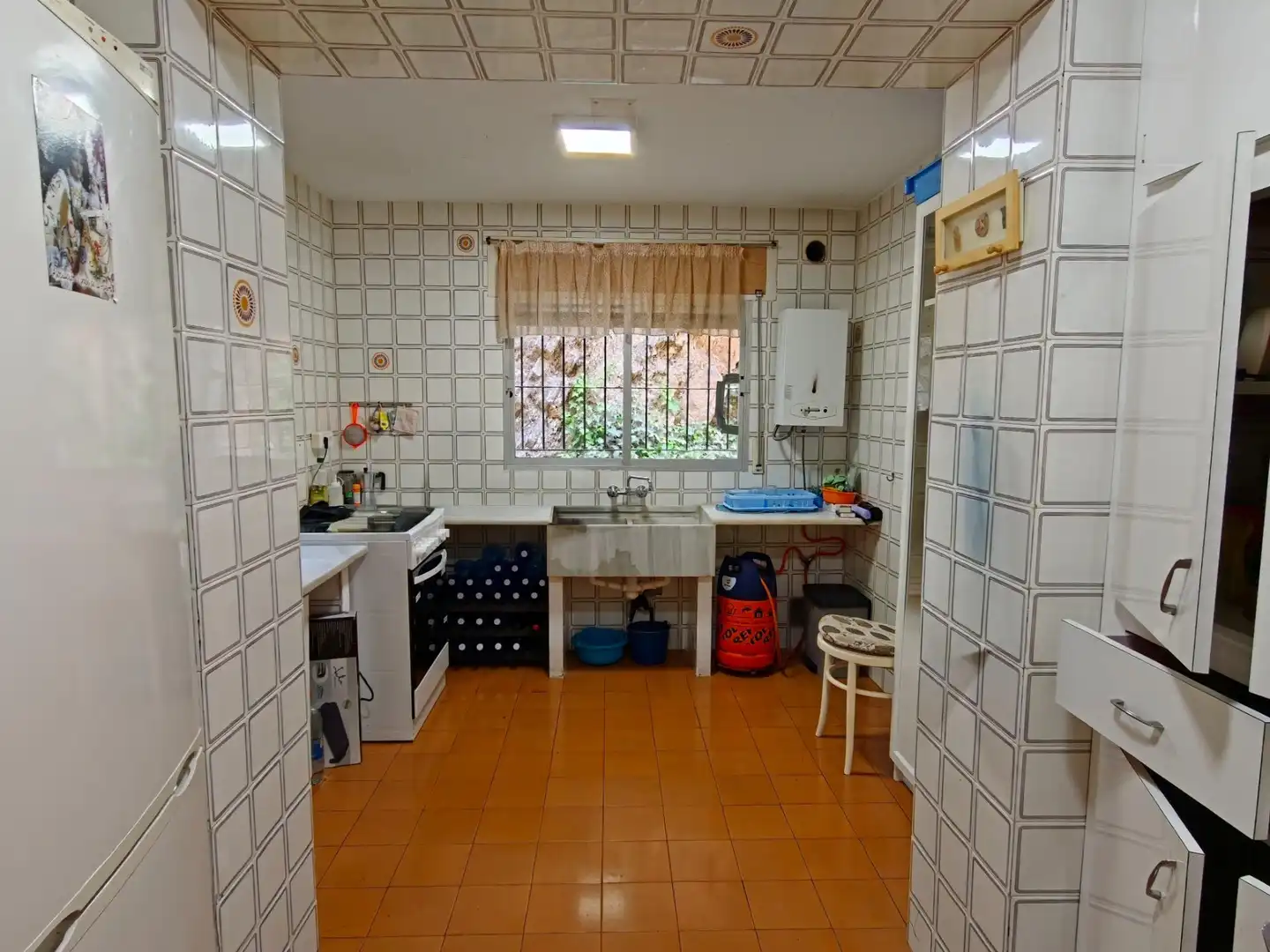 Cuina de Casa o xalet en venda en Buñol amb Terrassa, Traster i Moblat