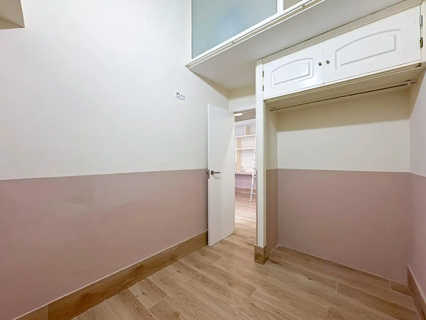 Habitación de Piso en venta en Madrid con Calefacción