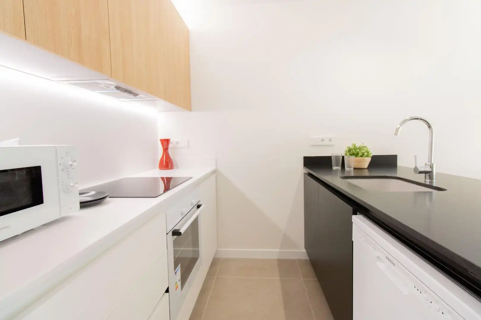 Ground floor for rent in Vinalesa, Valencia
