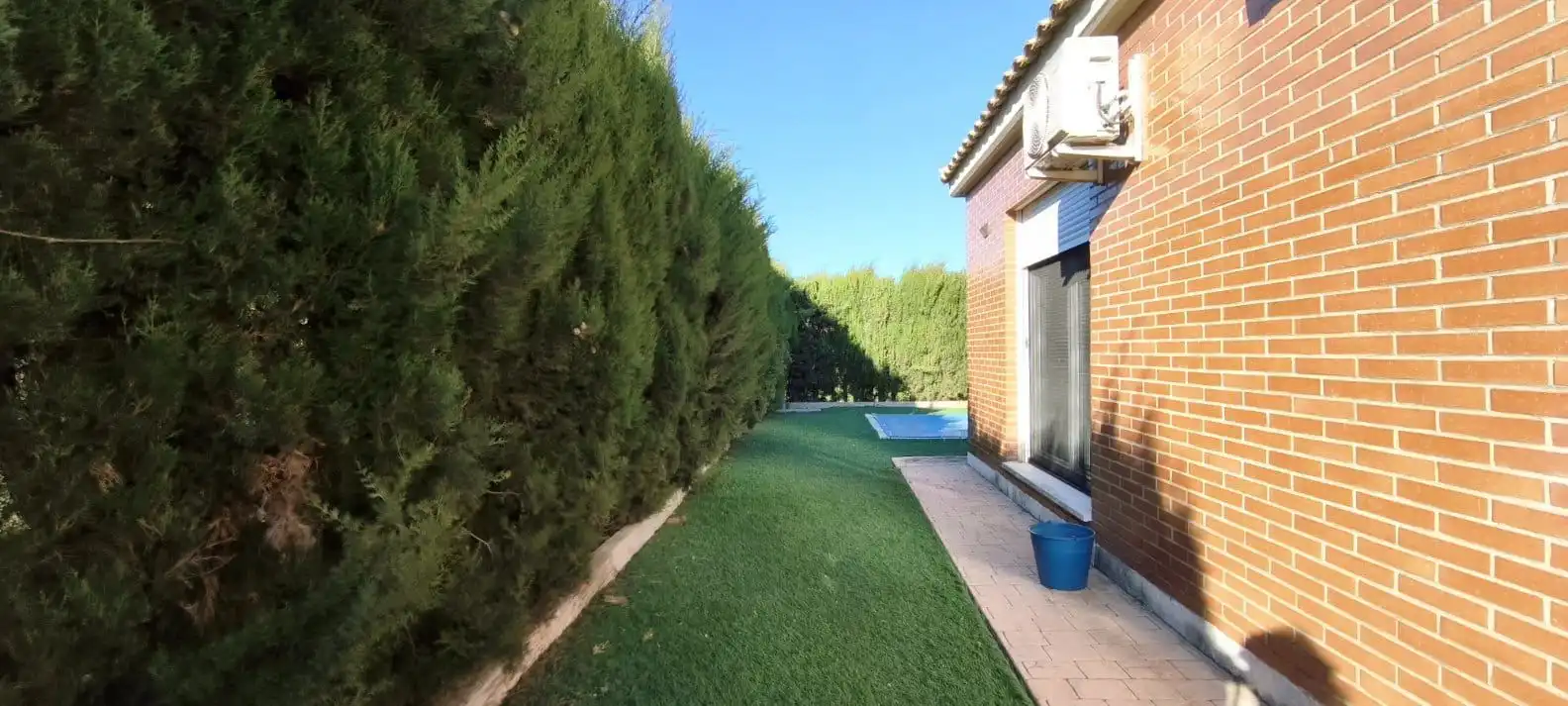 Jardín de Casa o chalet en venta en Pinseque con Aire acondicionado, Calefacción y Jardín privado