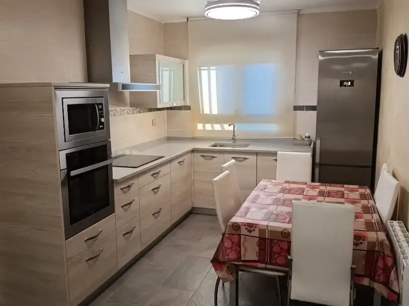 Cocina de Casa o chalet de alquiler en San Esteban de Gormaz con Jardín privado, Terraza y Trastero