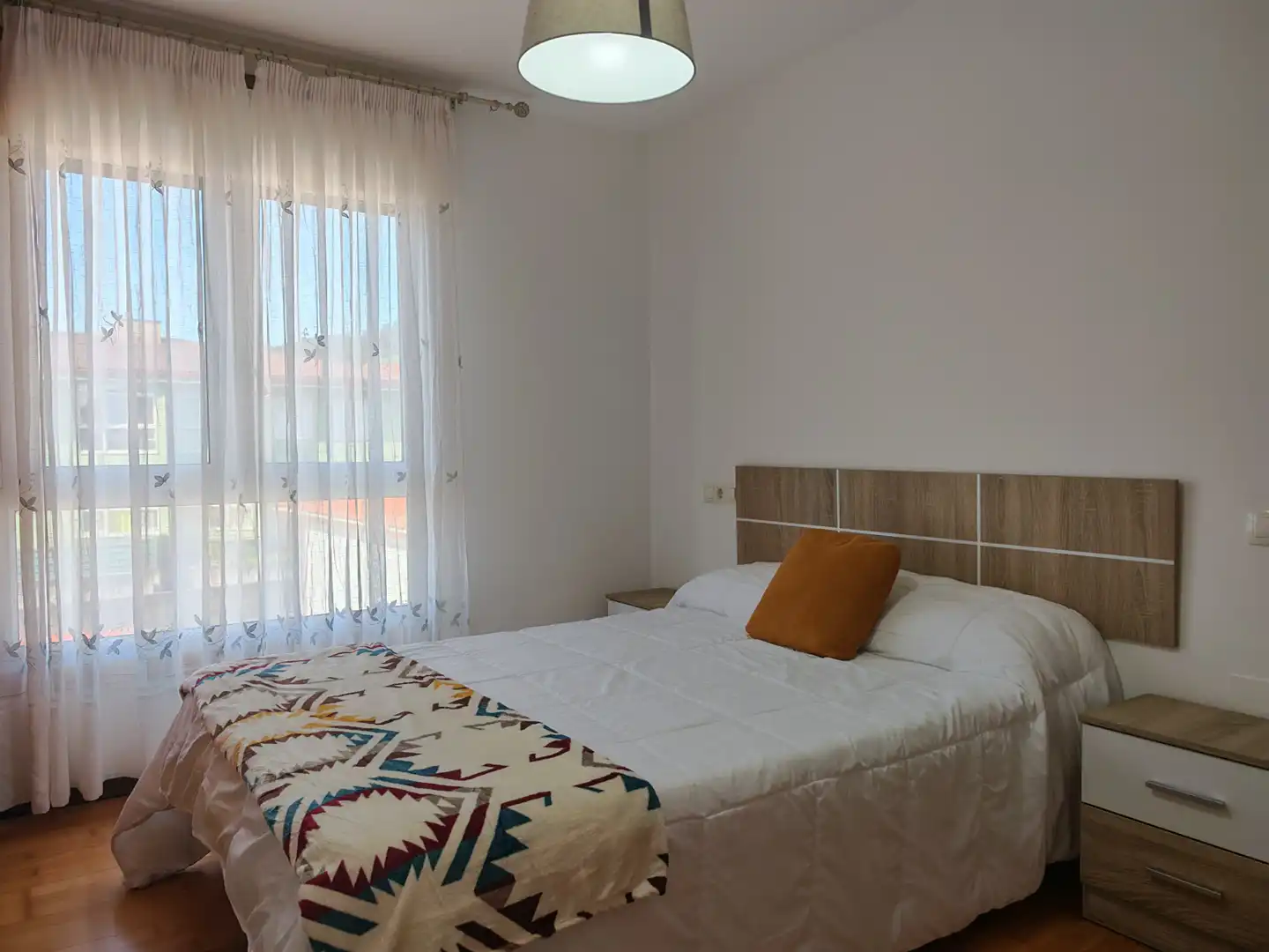 Habitación de Apartamento de alquiler en Fisterra con Trastero, Amueblado y Horno