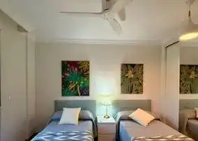 Dormitori de Casa o xalet en venda en Punta Umbría amb Aire condicionat, Jardí privat i Parquet