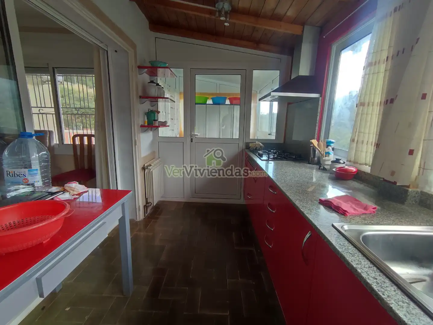 Cuina de Casa o xalet en venda en Vallirana amb Aire condicionat, Calefacció i Jardí privat