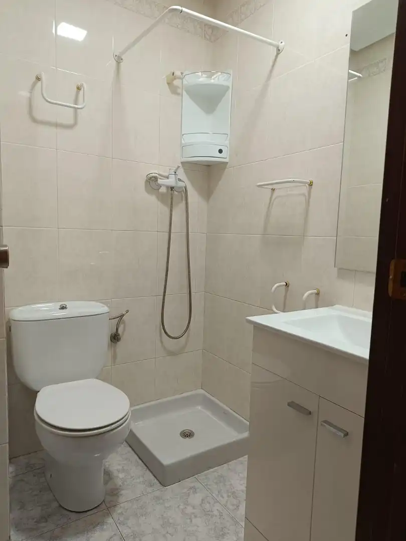 Appartamento con terrazza in affitto a Centro, imagen 9
