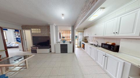 Foto 2 de Piso en venta en Calle Aaiun, Altozano - Conde Lumiares, Alicante / Alacant