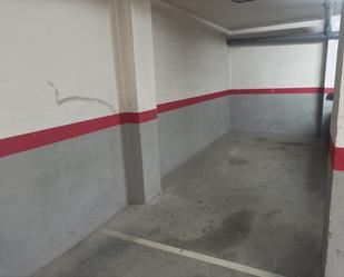 Parkplatz von Garage miete in Gelida