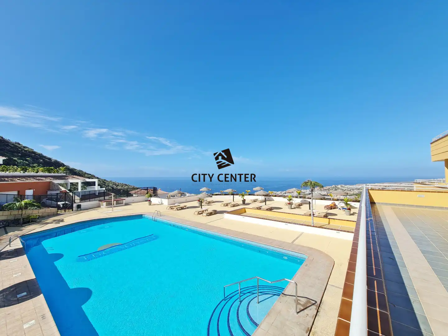 Schwimmbecken von Wohnung zur Miete in Adeje mit Klimaanlage, Terrasse und Möbliert