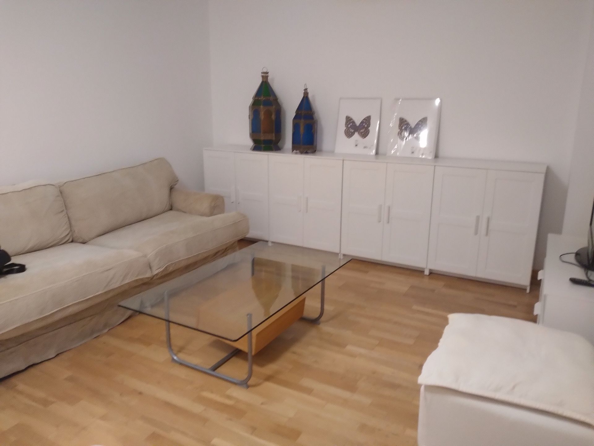 Living room of Flat to rent in Pontevedra Capital   with Heating, Parquet flooring and Furnished