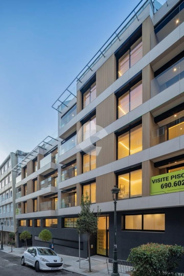 Vista exterior de Pis en venda en Vigo 