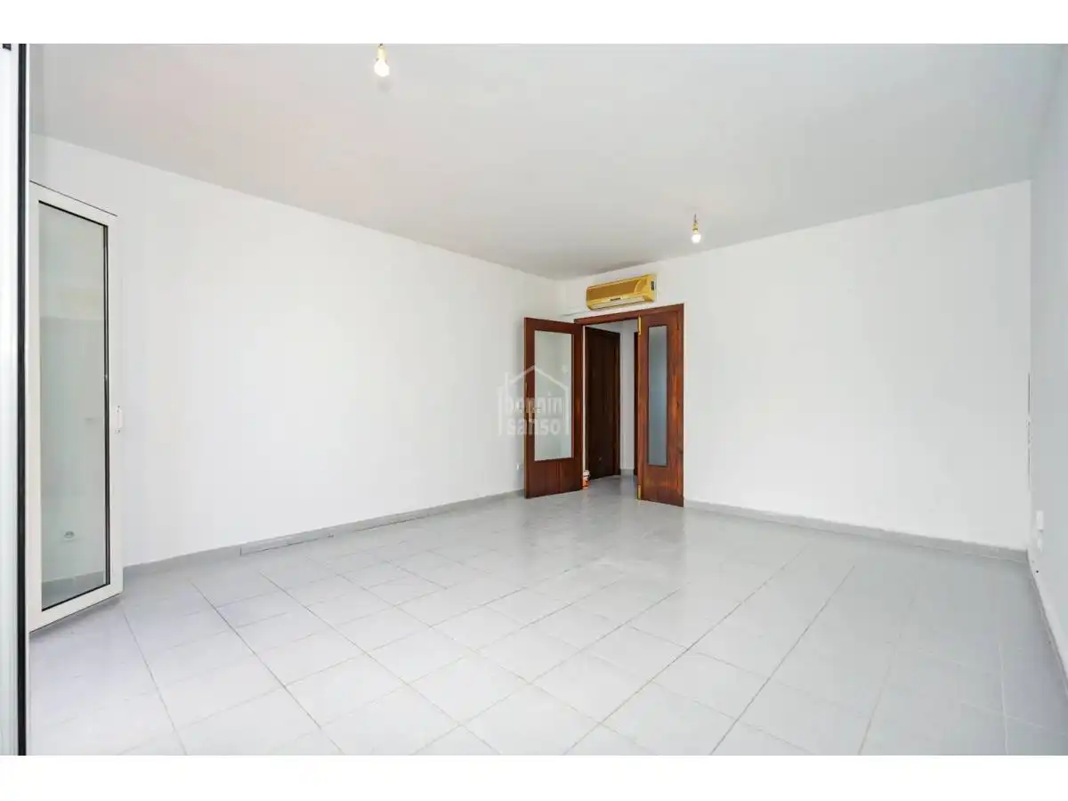 Apartament en venda en Es Castell amb Terrassa