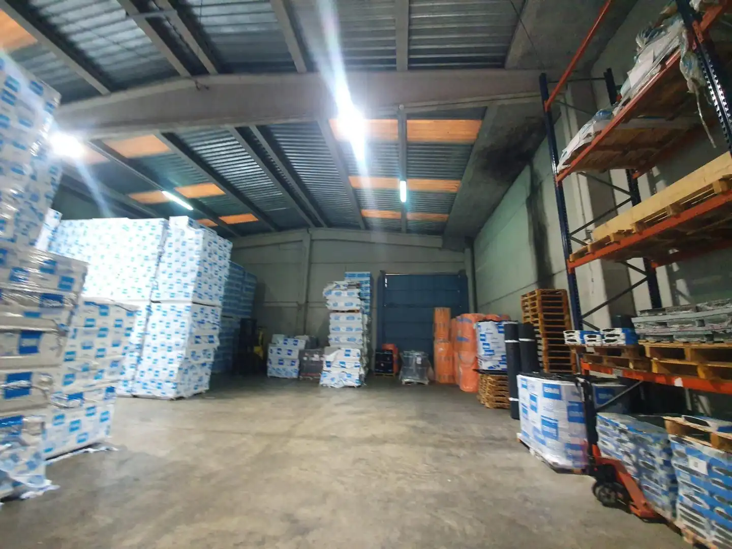 Fabrikhallen zur Miete in La Rinconada