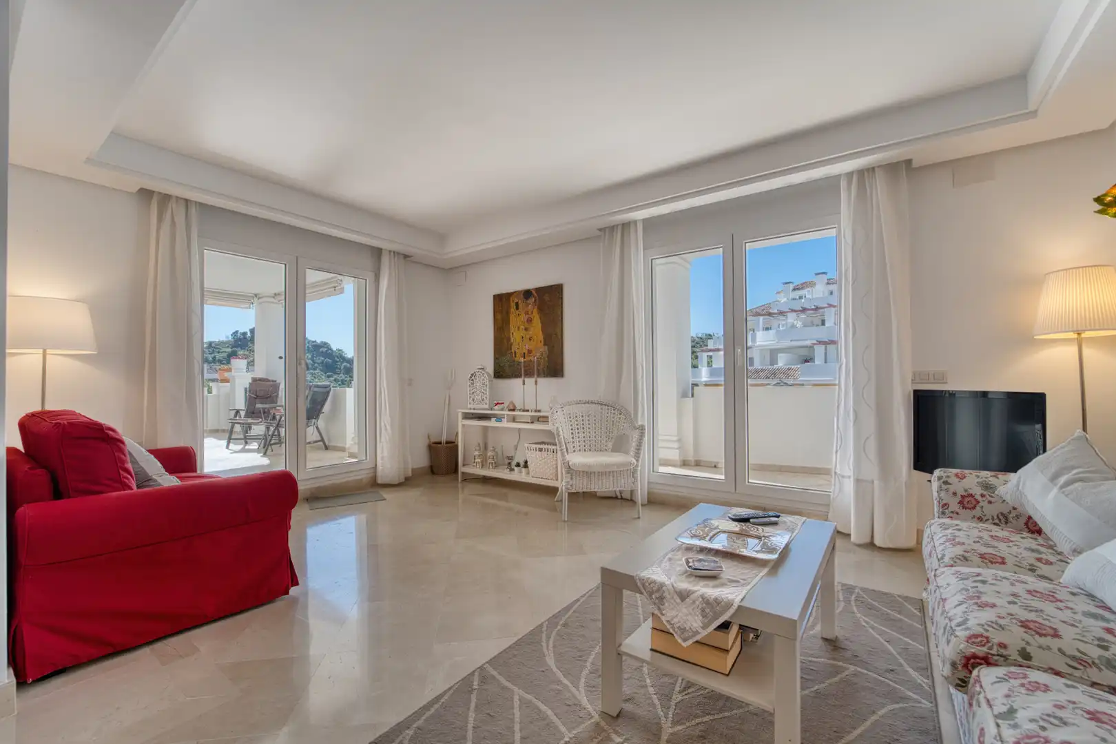 Apartament amb terrassa en venda a Nueva Andalucía