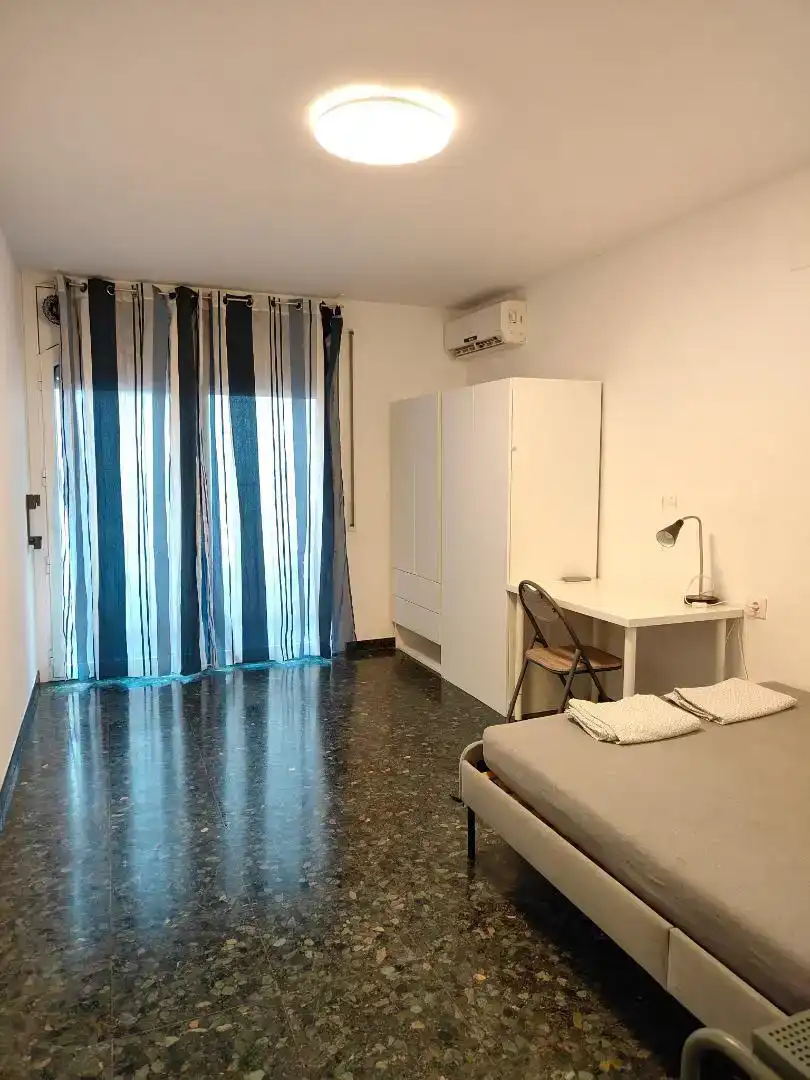 Habitación de Estudio de alquiler en Santa Eulàlia