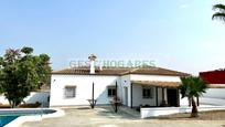 Vista exterior de Casa o xalet en venda en Chiclana de la Frontera