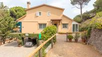 Vista exterior de Casa o xalet en venda en Argentona amb Aire condicionat i Terrassa